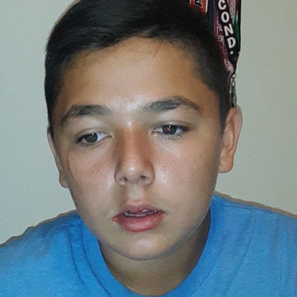 Meet your Posher, Arturo - Picture 1 of 1